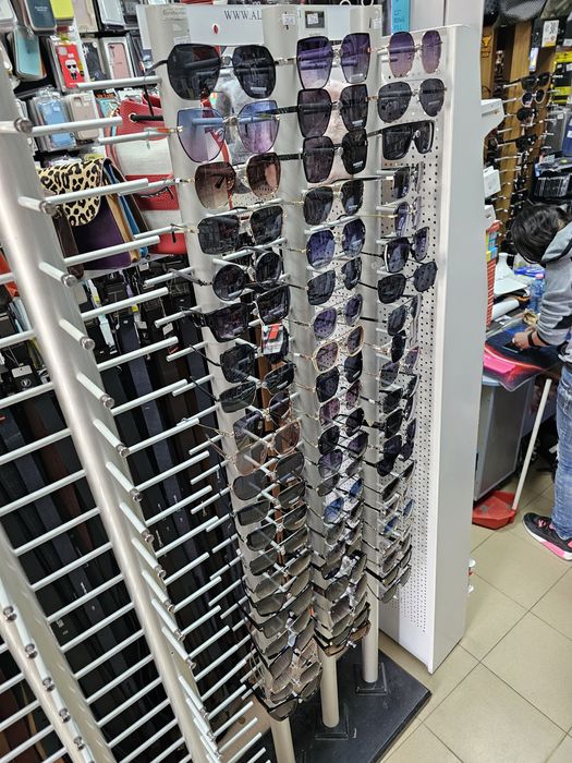 Стойки за очила.