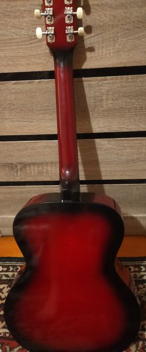 Продается гитара