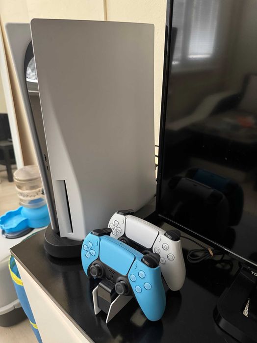 PlayStation 5 1TB, с диск, пълен комплект