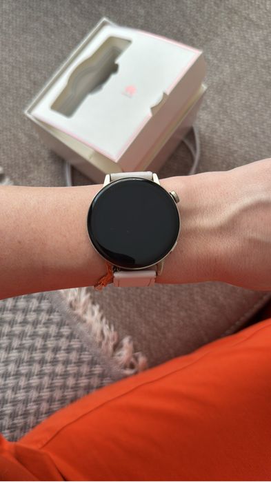 Продам часы Huawei Watch GT3