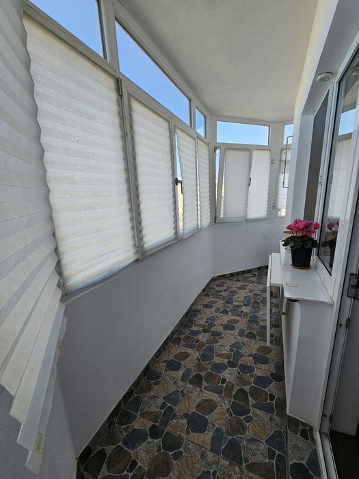 Schimb garsoniera Rovine cu apartament brazda/rovine + diferenta