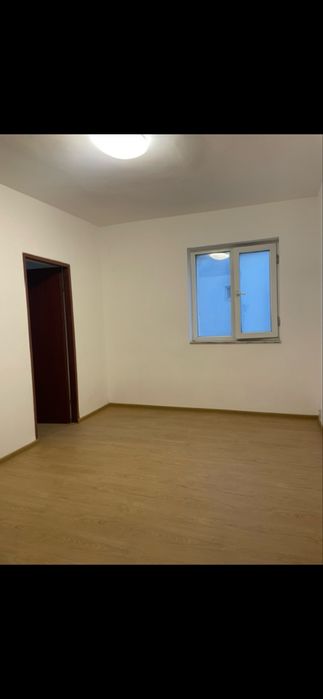 Apartament 3 camere  str. Arcului renovat