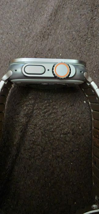 Apple Watch Ultra 2 Titanium ca nou