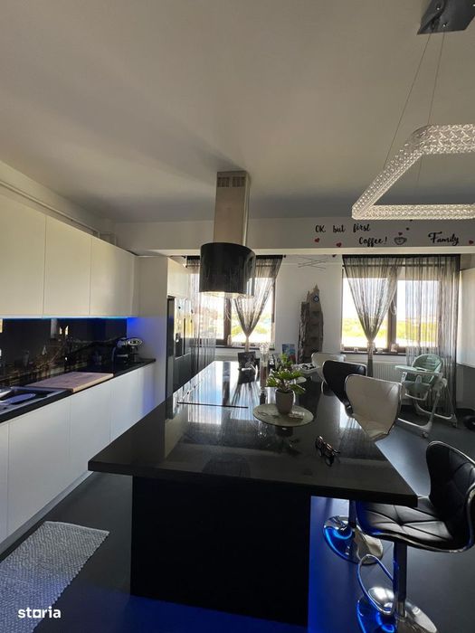 PROPRIETAR: Apartament exclusivist tip duplex, 156 mp, gata de mutare!