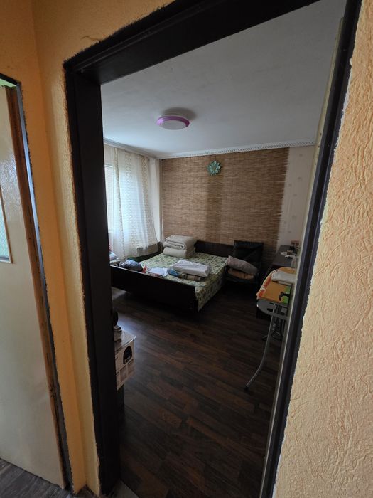 Продава се Тристаен апартамент в Лом - 80 кв.м за 563 €/кв.м - Снимка #8