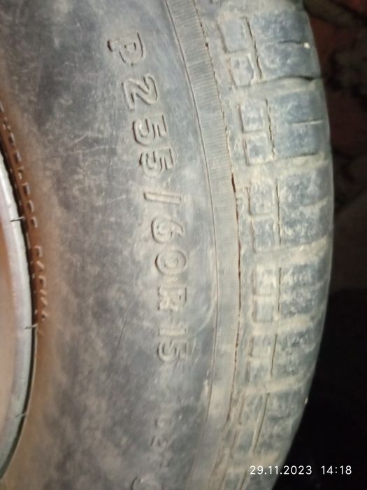 Продам диски с летней резиной