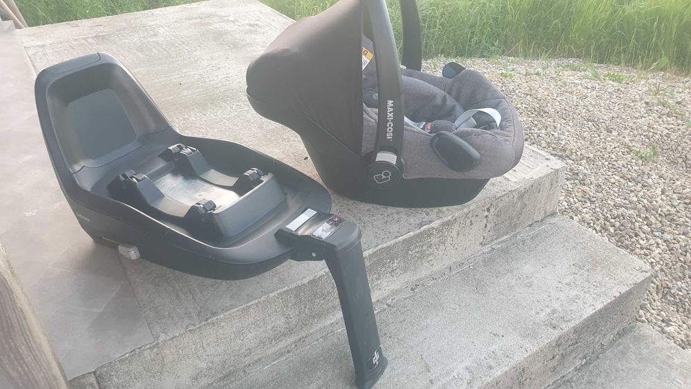 Scoică  Maxi Cosi(scaun auto)