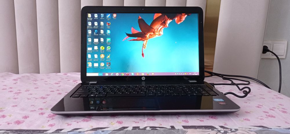 Продам ноутбук hp в отличном состоянии