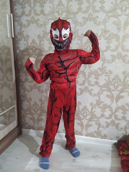 Продам костюм карнавальный