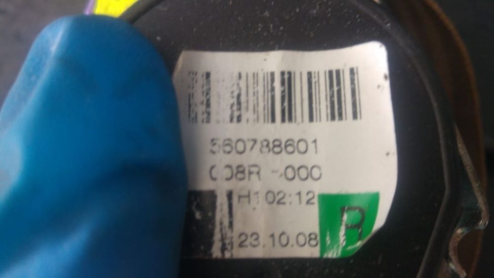 centura dreapta fata cu capasa  audi a6 4f c6 560788601