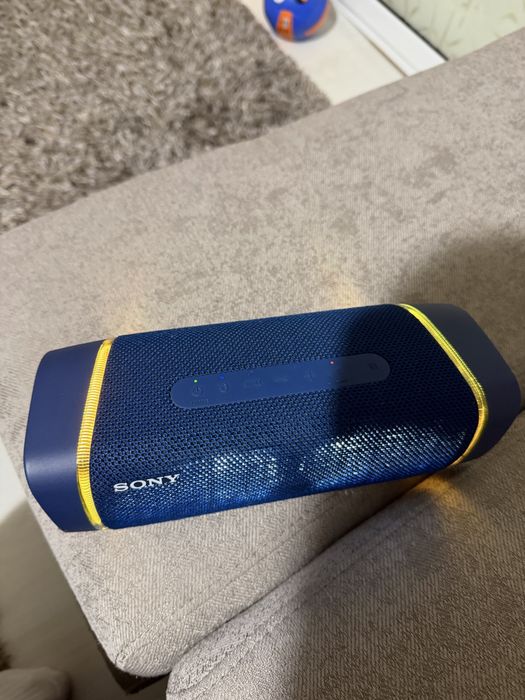 Boxa sony srs xb33 cu leduri aproape noua