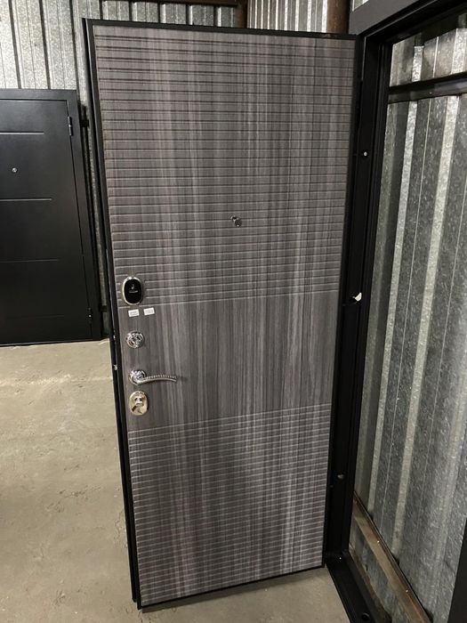 Металлические двери