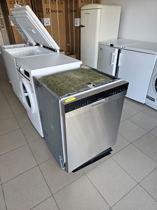 Съдомиялна за частично вграждане  SIEMENS iQ500