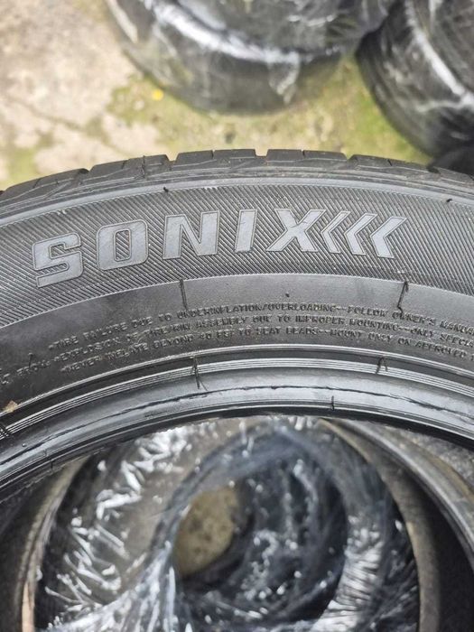 215/55/17 Sonix Шины.