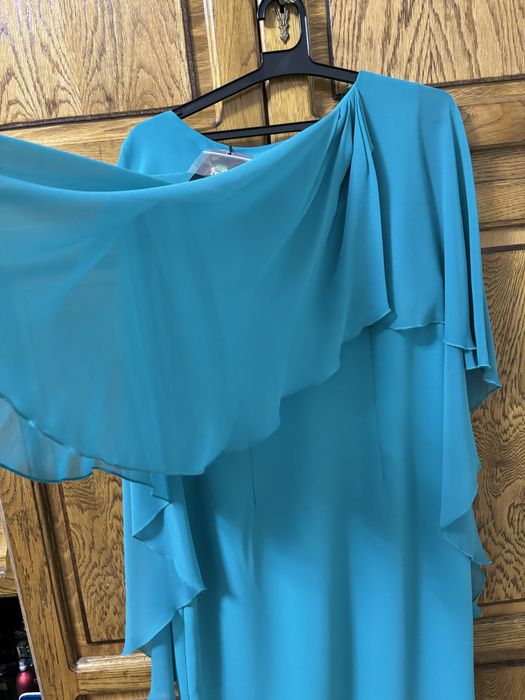 Rochie eleganta, noua cu eticheta