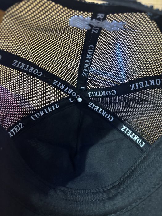 sapca corteiz neagra