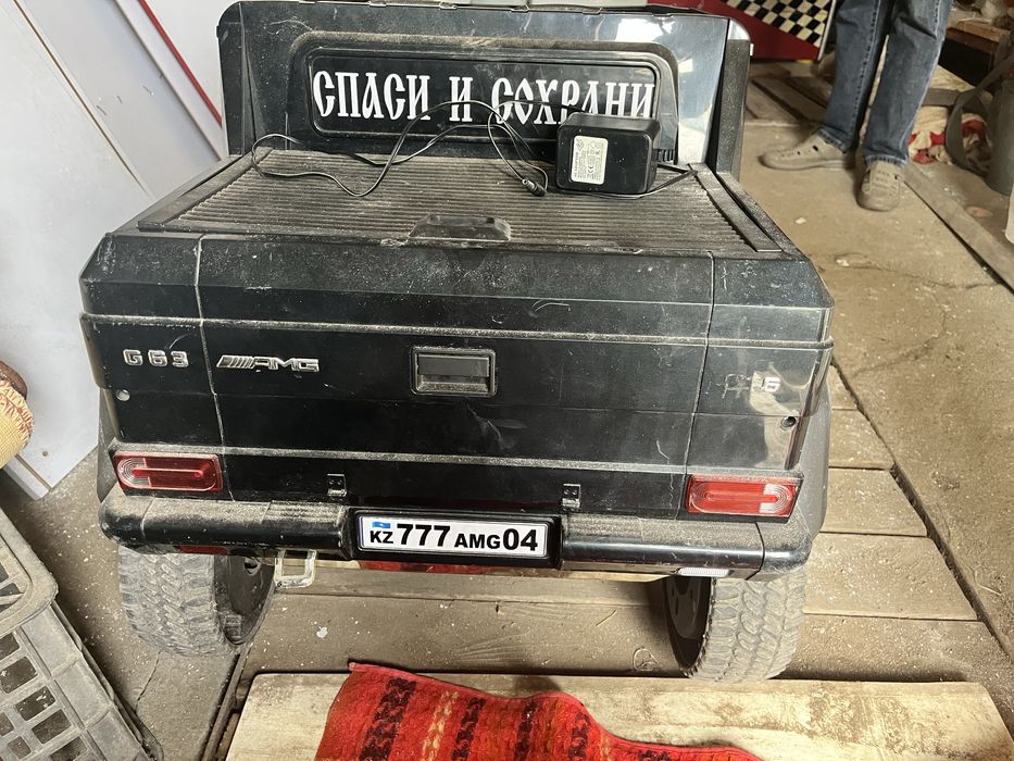 Продам детский электромобиль