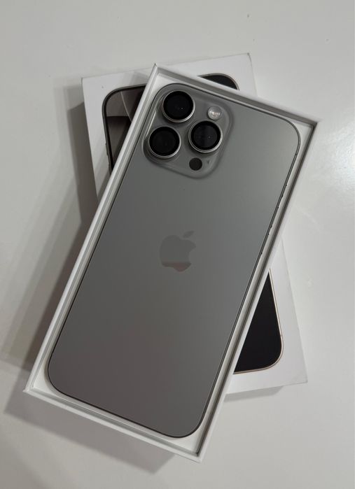 16про мах 256 бу 100