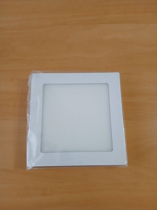 Светильники потолочно-настенные