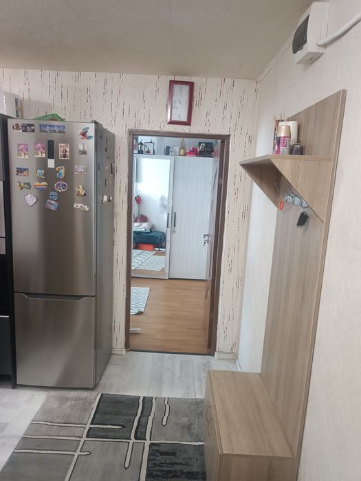 Vând apartament cu 2 camere