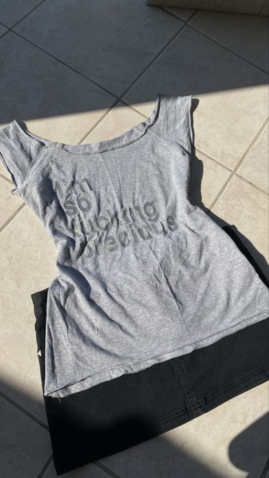Tricou cu detalii stralucitoare