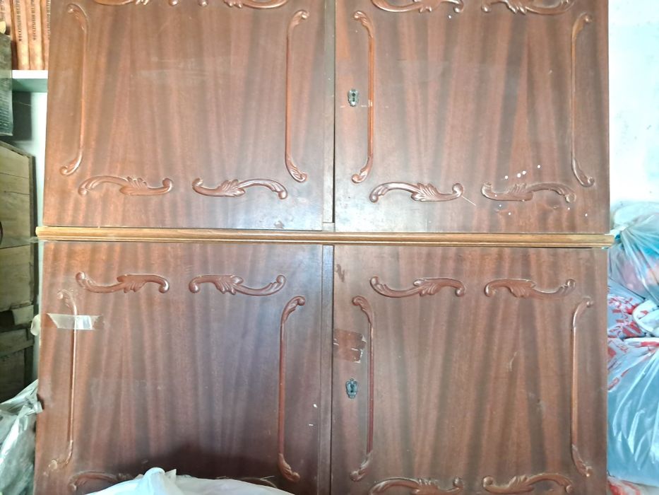 Продам мебель под реставрацию