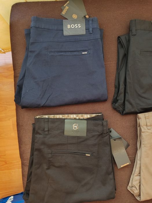 Vind pantaloni Boss original