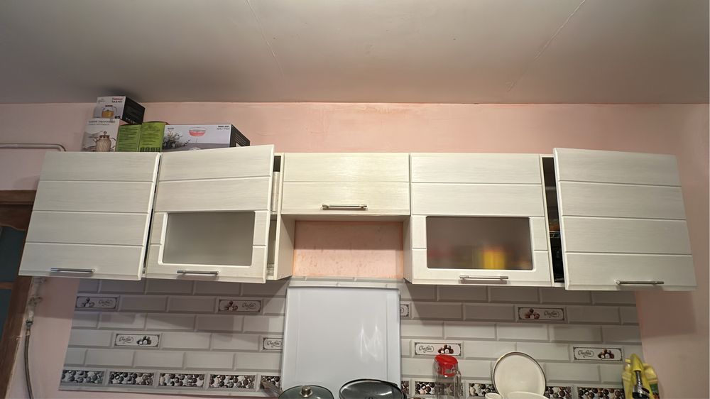 Кухонный шкаф продам