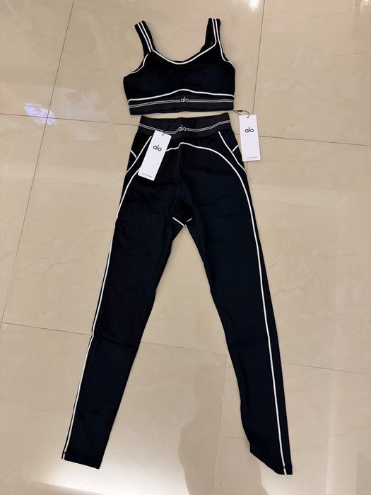 Set alo yoga bustiera si colant