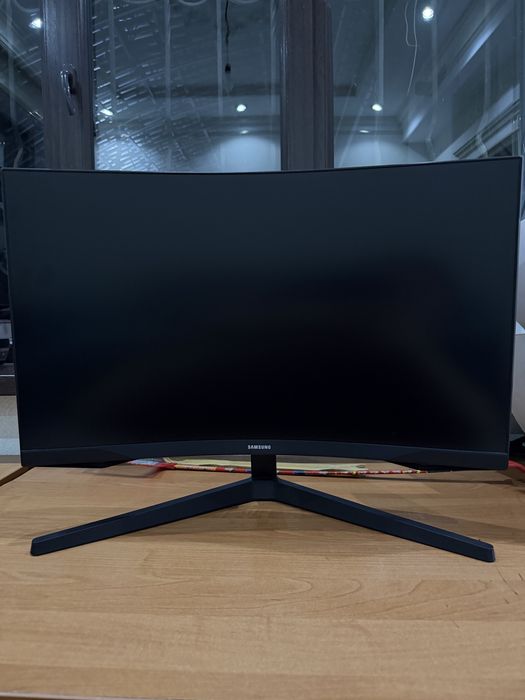 Монитор Samsung Odyssey g5 27дюймов