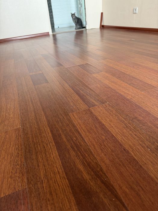 Ламинат 13,5м2 , торг