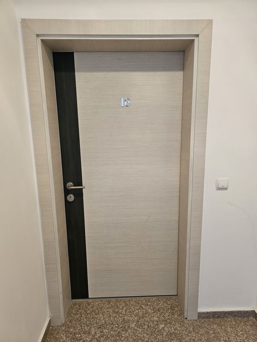 Продава се Тристаен апартамент в Пловдив, Сточна гара - 93 кв.м за 812 €/кв.м - Снимка #1