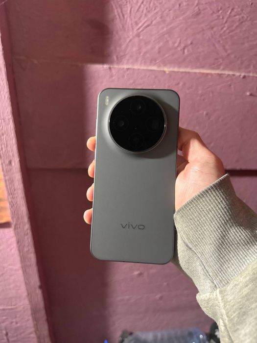 Продам vivo x300