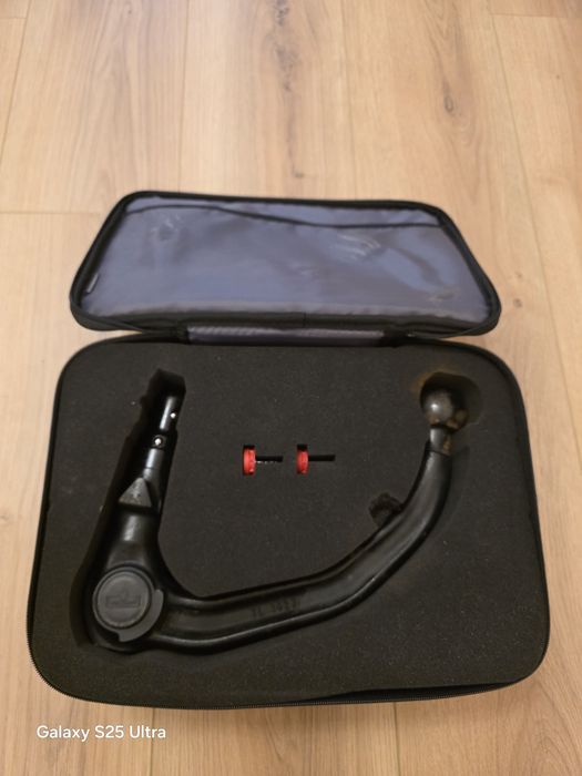 Теглич за Tesla model 3