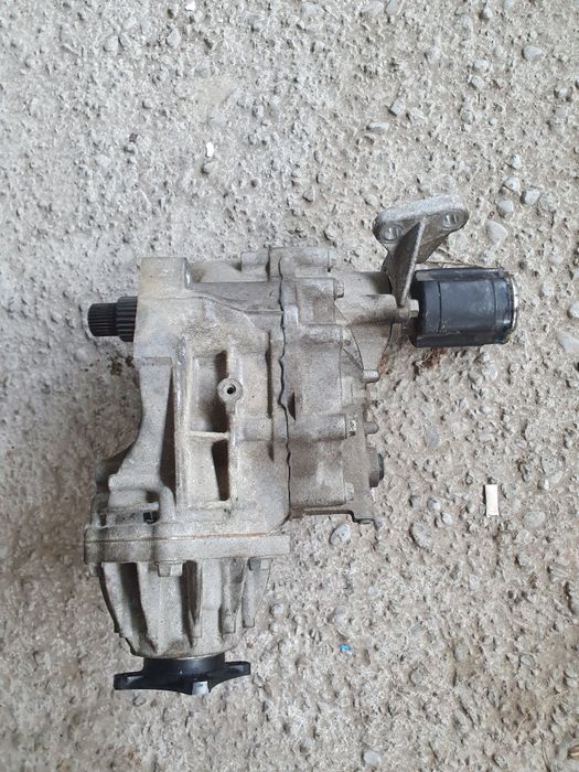 Cutie transfer / grup față  Suzuki Vitara all grip 4x4 , 2017