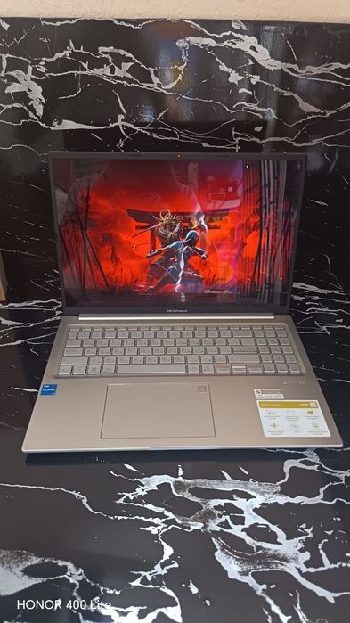 Продается ноутбук Asus Vivobook
