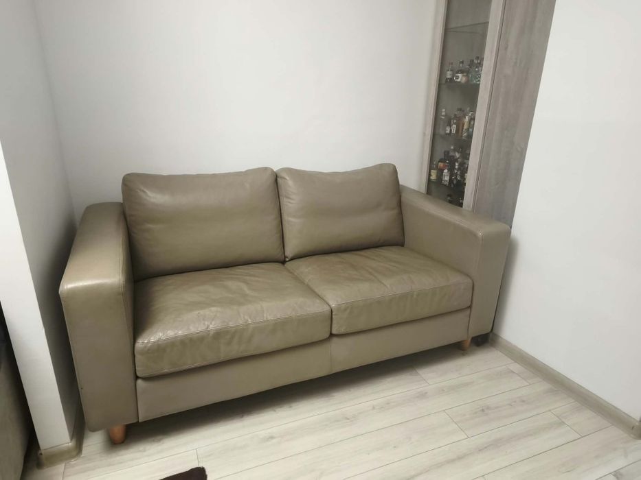 Canapea din piele pt living