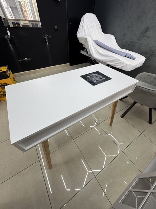 vand masa manichiura