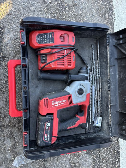 Milwaukee M 18BH