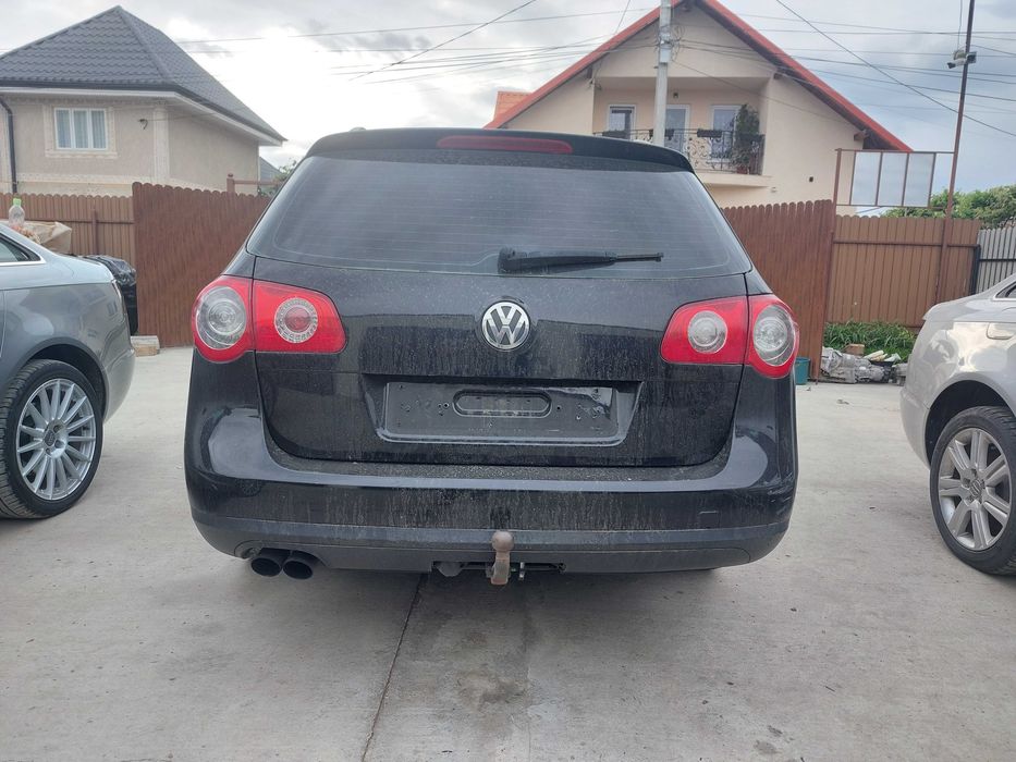 Bara spate vw passat B6 BREAK - Orice piesa VW PASSAT BMR automat HYC