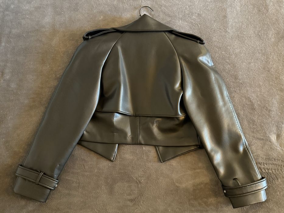 Черно Кожено Яке