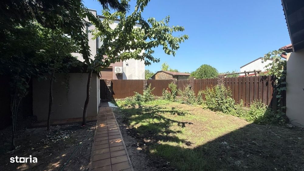 Vila tip duplex 6 camere 180 mp cu gradina Pipera