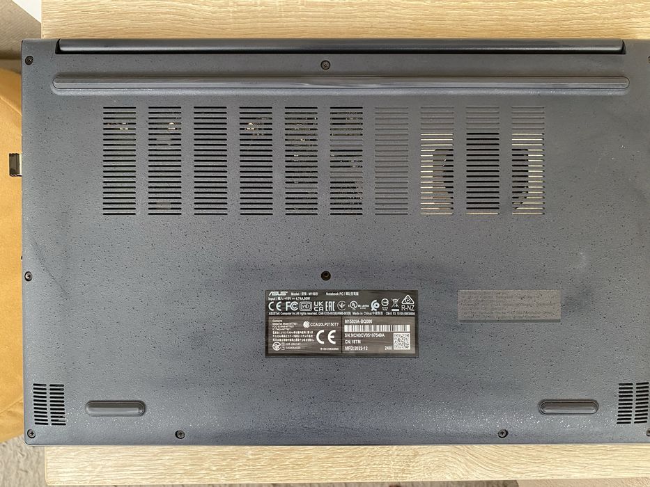 Laptop Asus vivobook