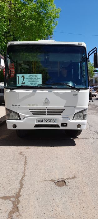 Продается Автобус исузи мп 21  2014 года Метан