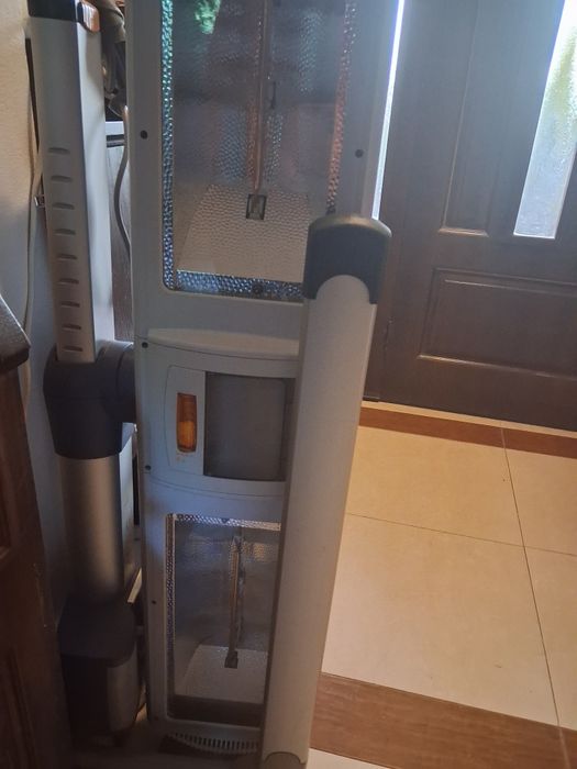 Aparat de bronzat portabil