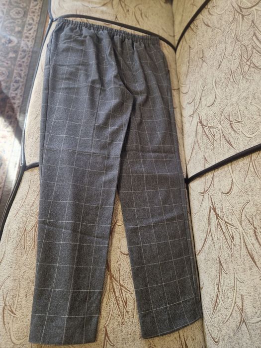 Pantaloni de damă