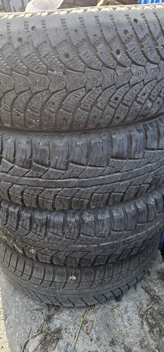 Шины одиночки, на запаску