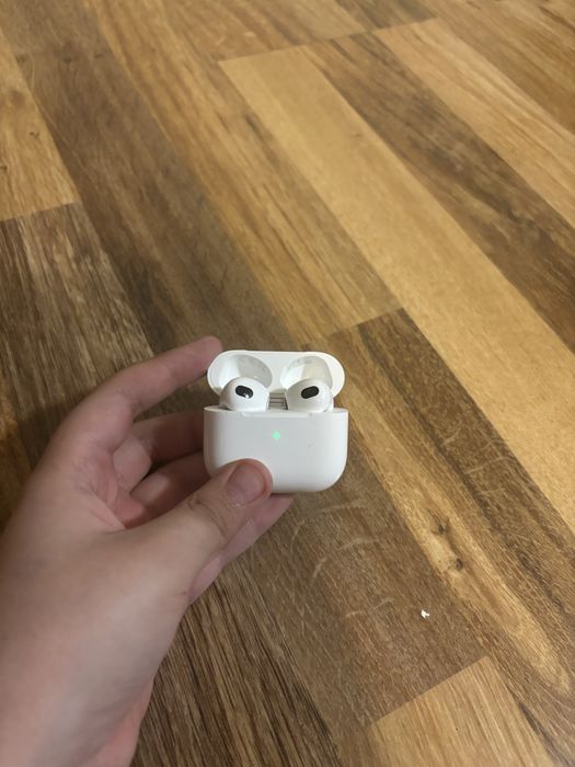 AirPods 3 , impecabile. ORIGINALE!