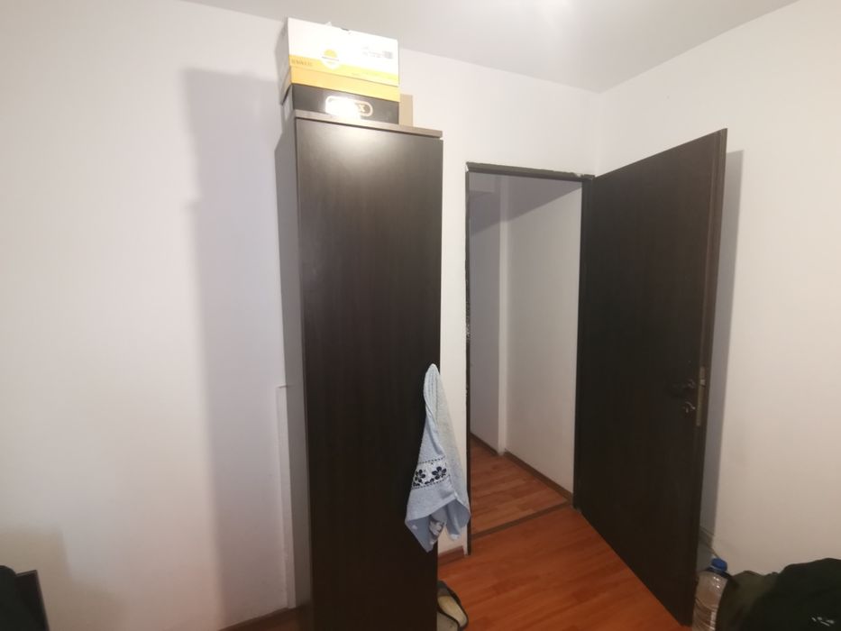 Ofer spre inchiriere apartament 4 cam centru Targu Jiu si Rovinari