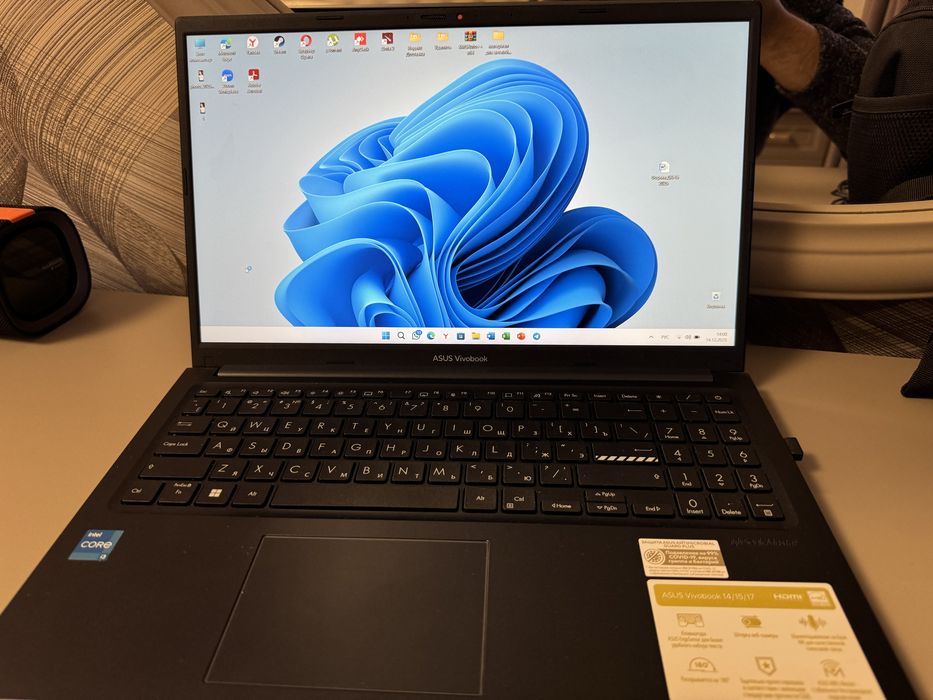 Ноутбук ASUS Vivobook